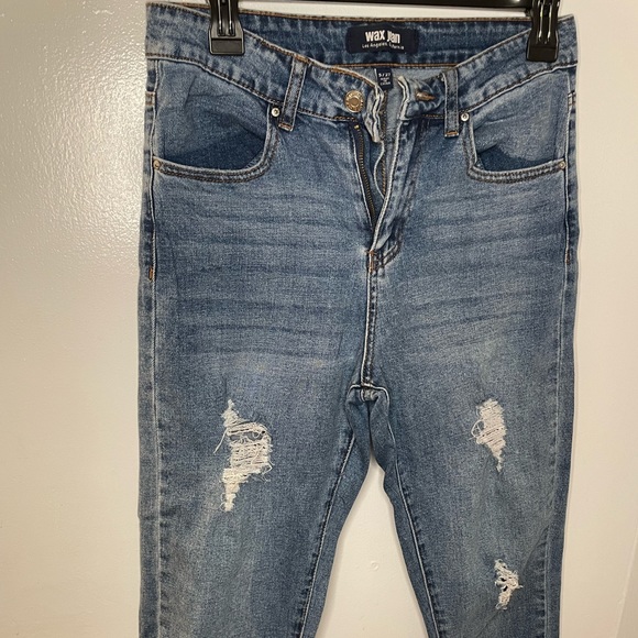 Wax Jean Medium Wash Roll Cuffed Capri Jean Size US 5 / 27 - Picture 4 of 6